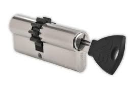 צילינדר רב בריח דגם דינמיק פלוס גלגל לדלת פלדלת